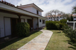 Casa o chalet independiente en venta en Urb. La Paz, Distrito Botánico (ref. 9133)