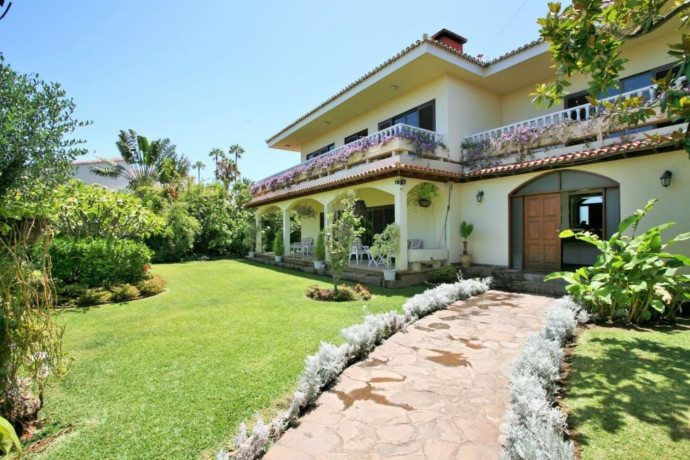 casa-o-chalet-independiente-en-venta-en-distrito-botanico-big-2