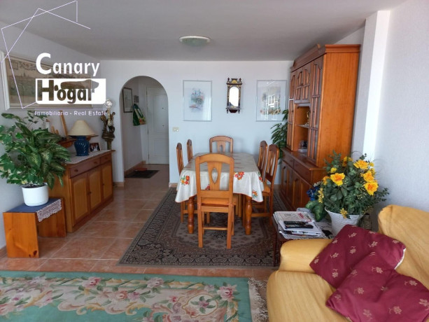 chalet-adosado-en-venta-en-torviscas-centro-y-alto-big-9