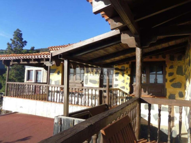 casa-rural-en-venta-en-calle-la-parranda-big-1