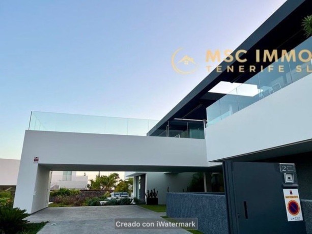 casa-o-chalet-independiente-en-venta-en-la-caleta-big-4