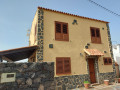 casa-rural-en-venta-en-guia-de-isora-small-0