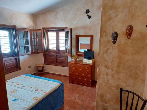 casa-rural-en-venta-en-guia-de-isora-big-17