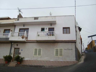 Piso en venta en calle Tajinaste, 2 (ref. 0067-90872)