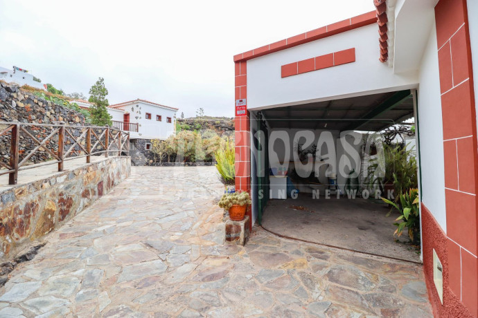 casa-o-chalet-independiente-en-venta-en-calle-san-felipe-in-chirche-ref-101345968-big-13