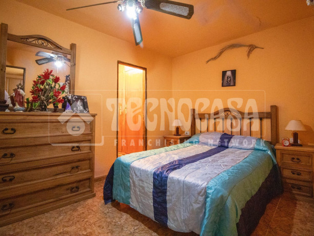 casa-terrera-en-venta-en-calle-santo-domingo-big-19