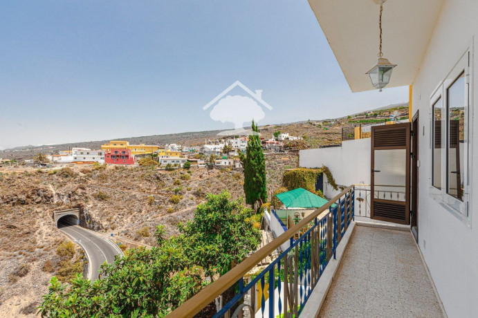 casa-o-chalet-en-venta-en-guia-de-isora-big-15