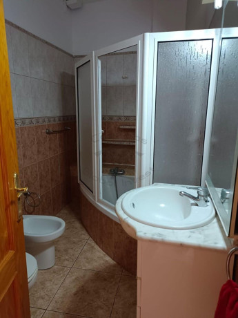 chalet-adosado-en-venta-en-armenime-big-20