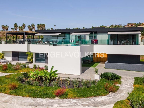 casa-o-chalet-en-venta-en-la-caleta-big-6