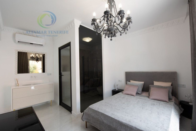 casa-o-chalet-independiente-en-venta-en-avenida-del-poniente-31-big-24