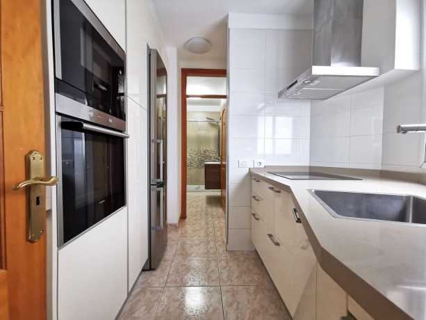 piso-en-venta-en-calle-valencia-big-0