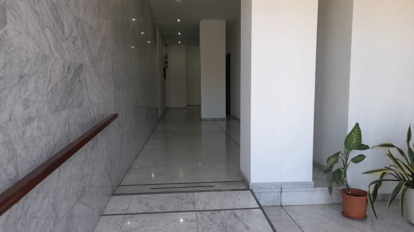 piso-en-venta-en-calle-de-la-ramon-y-cajal-7-big-2