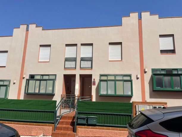 duplex-en-venta-en-calle-fragua-big-0