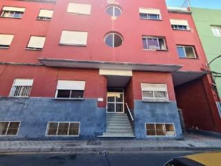 Piso en venta en Alvarado y Bracamonte, 38 (ref. 0045-01529)