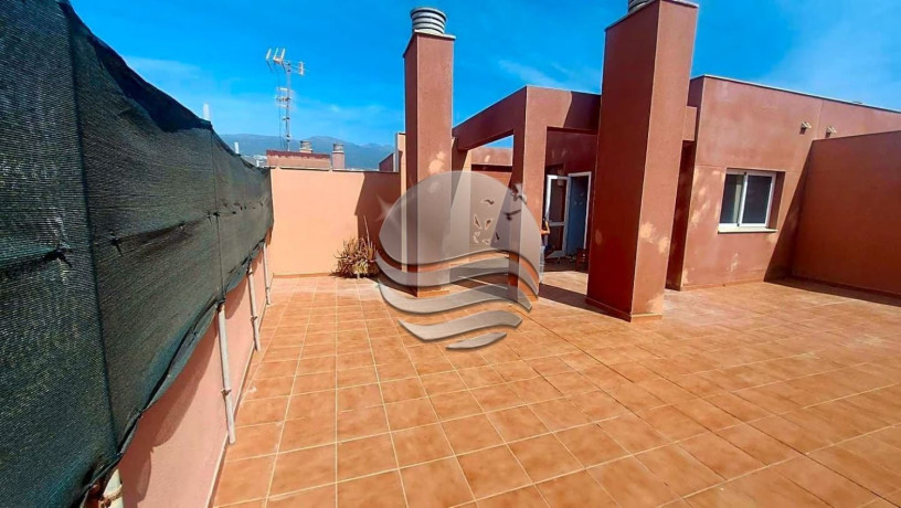 duplex-en-venta-en-calle-isla-de-la-graciosa-big-1