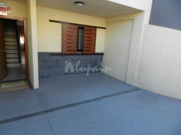 chalet-adosado-en-venta-en-calle-francisco-bonnin-big-3