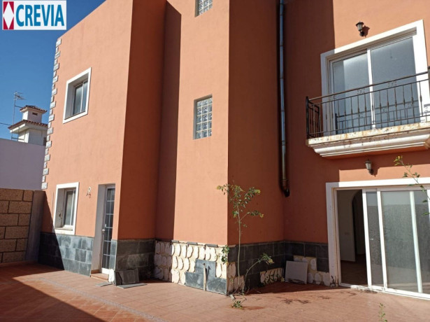 casa-o-chalet-independiente-en-venta-en-calle-rincon-canario-1-big-10