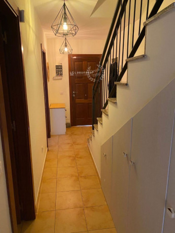 chalet-adosado-en-venta-en-calle-princesa-ifara-big-7