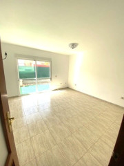 Piso en venta en San Isidro (ref. OKT-LOSCARDONES1)