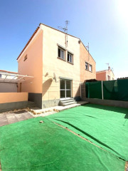 Chalet adosado en venta en calle pedro gracia cabrera (ref. 3400-13857)