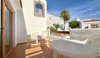 Piso en venta en Los Cristianos (ref. TF02062301-DD)