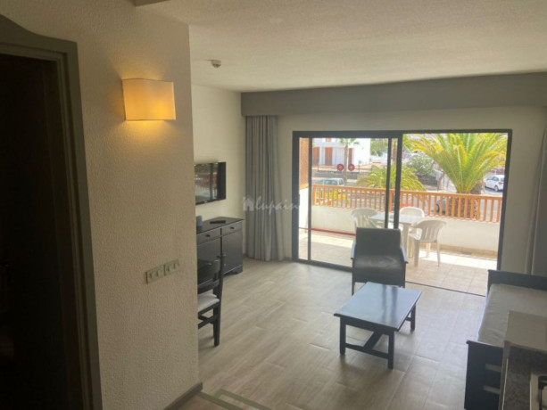 piso-en-venta-en-avenida-juan-alfonso-batista-big-17