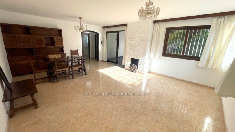 casa-o-chalet-independiente-en-venta-en-distrito-san-antonio-las-arenas-big-4