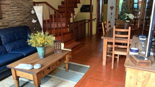 Chalet adosado en venta en calle Ismael Domínguez (ref. EK-0034)