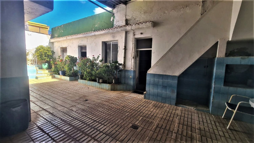 casa-o-chalet-independiente-en-venta-en-carretera-general-big-0