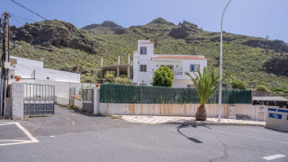 Casa o chalet independiente en venta en avenida Coronel Gorrín, 60 (ref. YYJ261523)