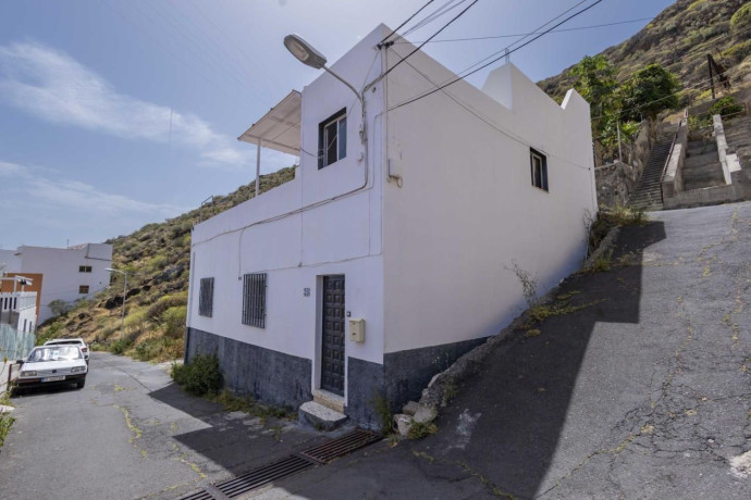 casa-o-chalet-independiente-en-venta-en-anaga-big-4