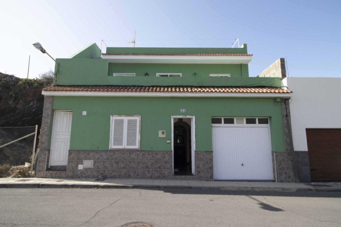 casa-o-chalet-independiente-en-venta-en-calle-aregume-54-ref-n03-gb-00916-big-1