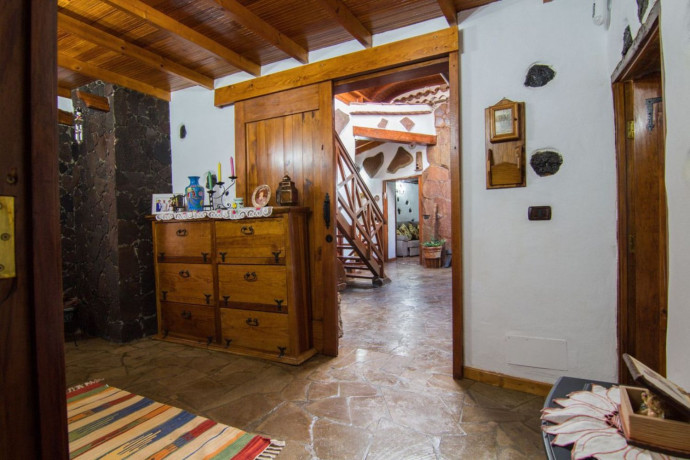 chalet-adosado-en-venta-en-el-agua-big-6