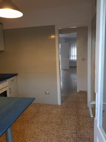 chalet-adosado-en-venta-en-centro-big-8