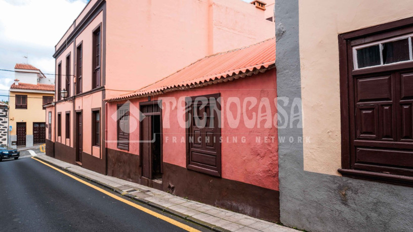 casa-terrera-en-venta-en-calle-candelaria-big-1