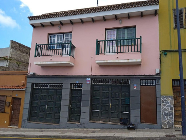 casa-o-chalet-en-venta-en-calle-risco-caido-56-102-big-0