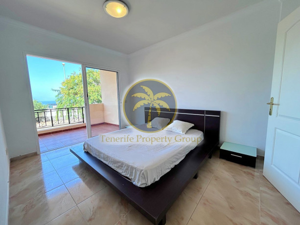 chalet-adosado-en-venta-en-calle-galicia-big-22