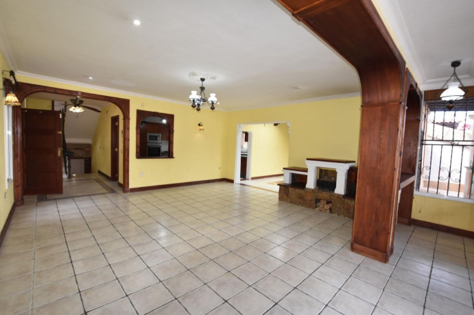 casa-o-chalet-independiente-en-venta-en-torviscas-centro-y-alto-big-7