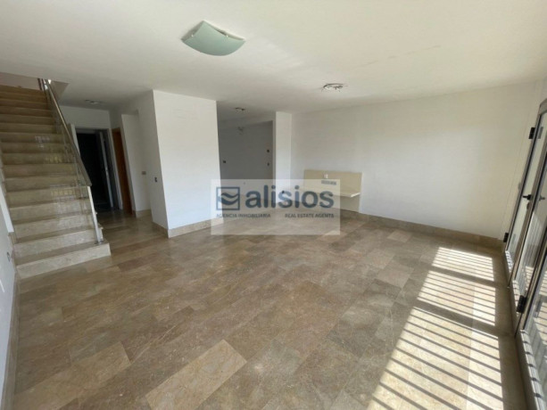 chalet-adosado-en-venta-en-calle-cornical-560-ref-amarilla-golf-apf-02-3372-big-2