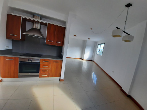 piso-en-venta-en-calle-la-gorvorana-big-8