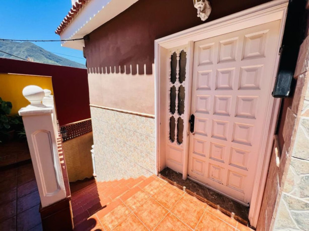 casa-o-chalet-independiente-en-venta-en-los-realejos-icod-el-alto-big-5